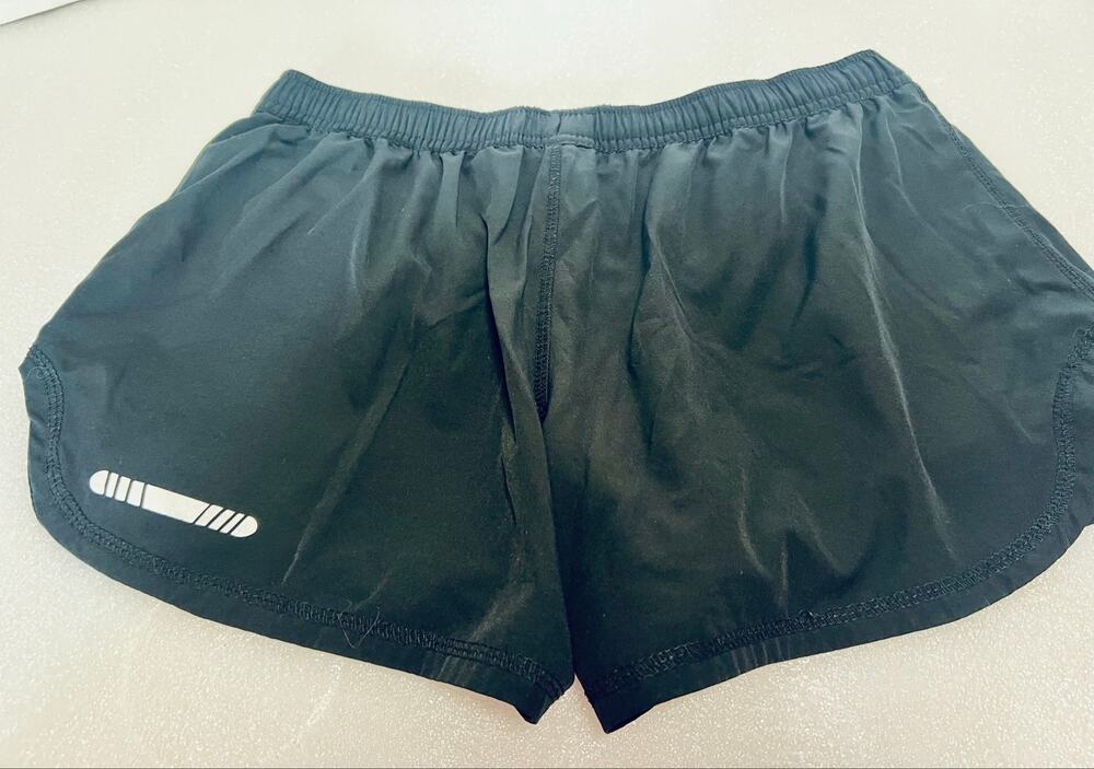 BCO Women’s Black gym shorts.  Size Medium.
